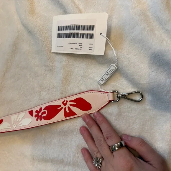 MAX MARA LEATHER BAG STRAP 30” NWT Red and White Floral Hibiscus Strap - Picture 5 of 6
